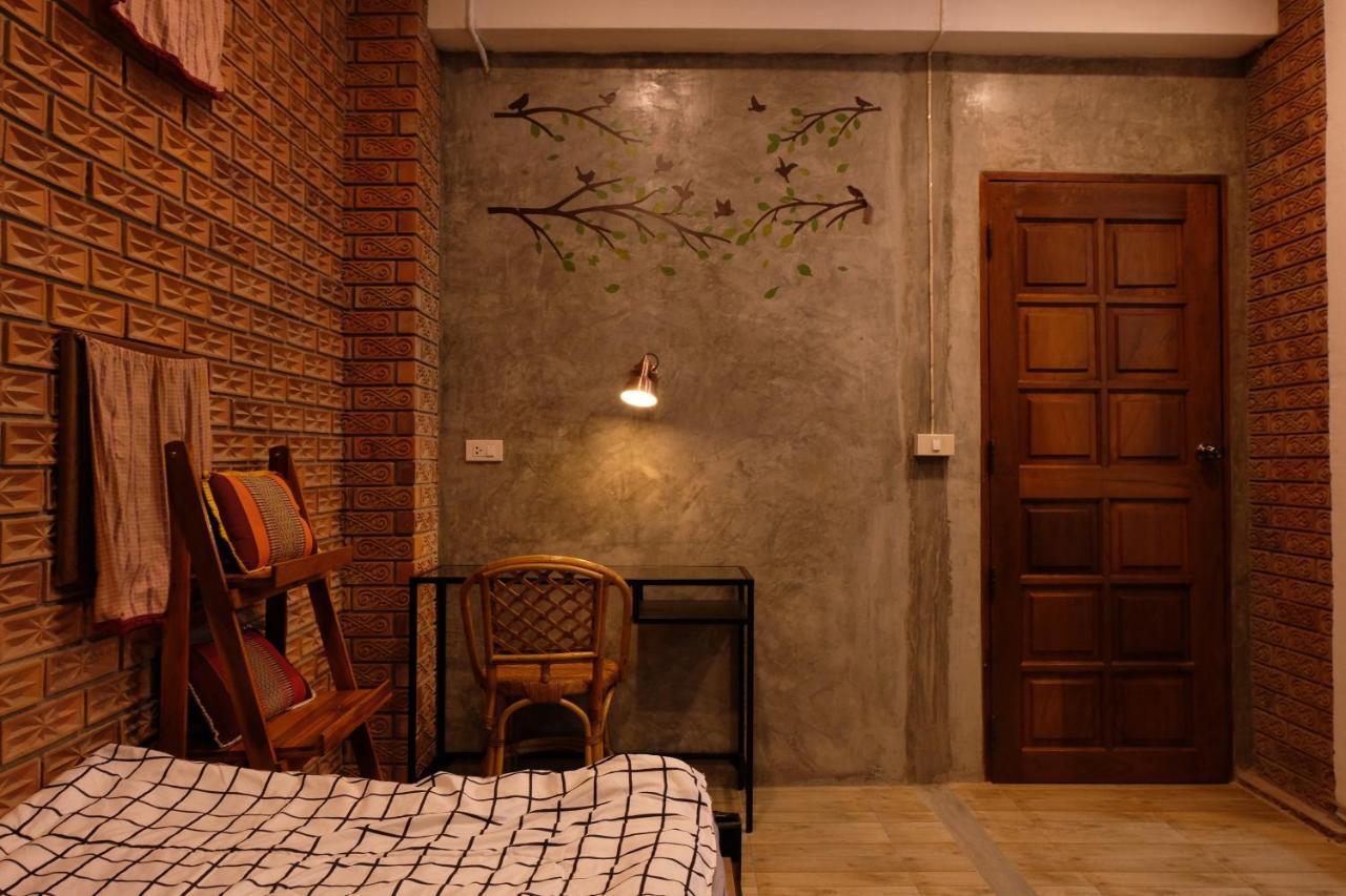 Ashi Guesthouse Chiangdao Чіанґдау Екстер'єр фото