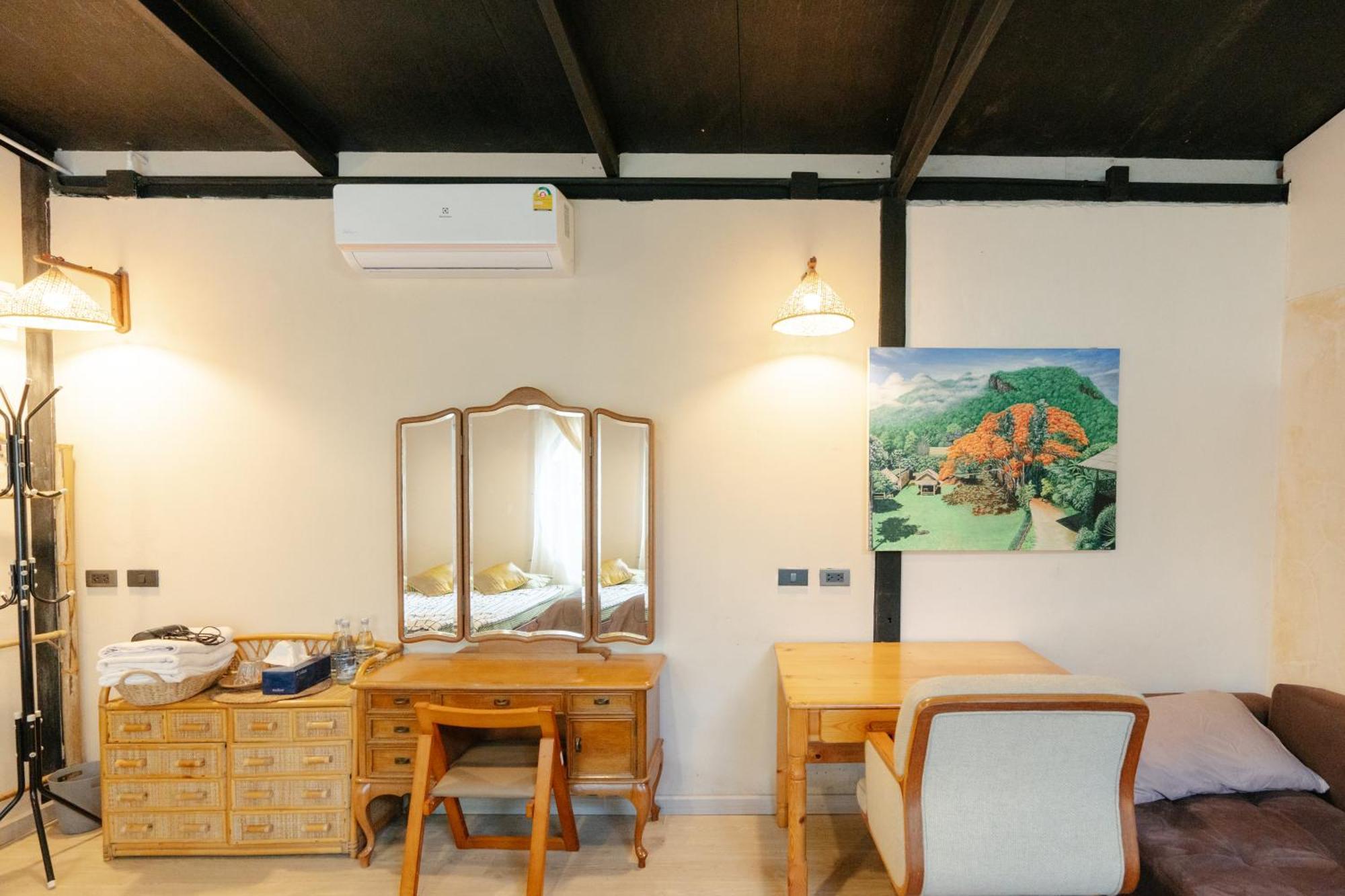 Ashi Guesthouse Chiangdao Чіанґдау Екстер'єр фото