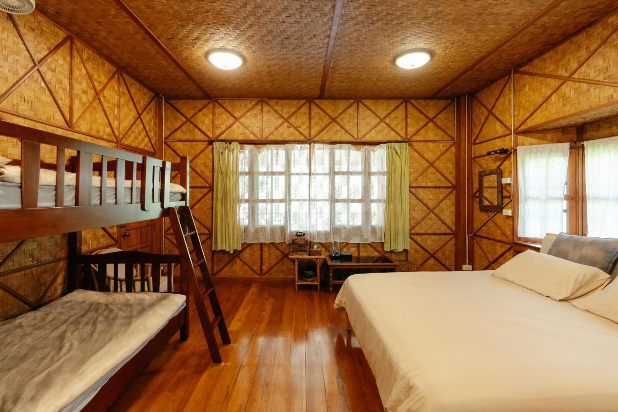 Ashi Guesthouse Chiangdao Чіанґдау Екстер'єр фото