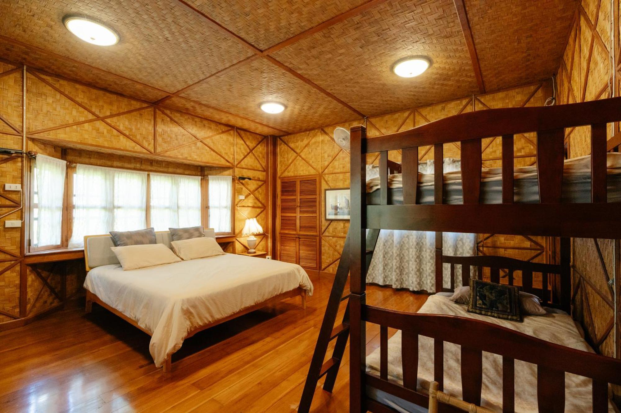 Ashi Guesthouse Chiangdao Чіанґдау Екстер'єр фото
